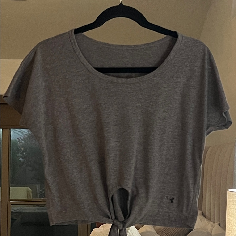 Under Armour Women's Charcoal Knot-Front Crop Top